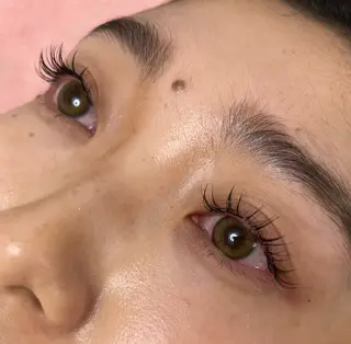 マツエク・マツパ Eyeherbskin所属・札幌東区・デザイン まつげパーマのマツエク・マツパデザイン