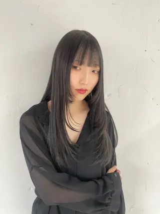 ロング ハイトーン/パーソナ ルカラー診断ユキノのヘアスタイル