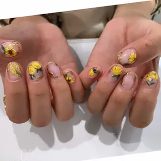 ネイル 園 寛子 （ネイリスト）のネイルデザイン