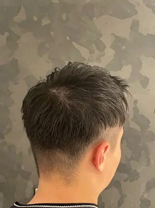 ショート 前谷 隆太のヘアスタイル