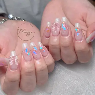 ネイル Maggie Nail🦩のネイルデザイン