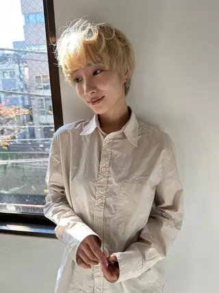 ミディアム パーマ カラー CEINE OURのヘアスタイル