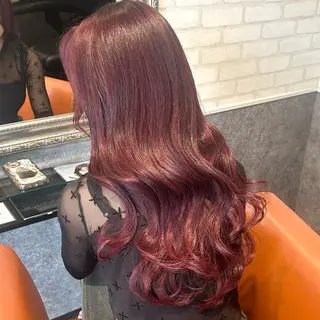 ロング 💛ブリーチで叶える 💛垢抜けカラー🌈のヘアスタイル