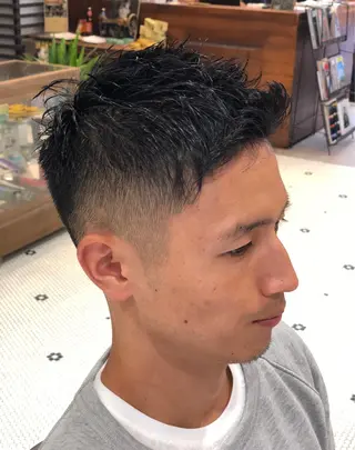 ショート パーマ メンズ THE AWESUM所属・メンズスタイル強化中 TONNY(トニー)のヘアスタイル