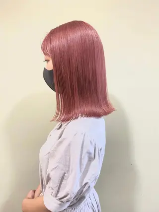 ミディアム カラー ANNA /艶髪/ハイトーンのヘアスタイル