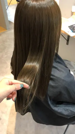 セミロング カラー salowin神戸三宮suite所属・工藤 貫多のヘアスタイル