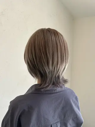 セミロング カラー 🌷愛されヘア🌷 伊藤　万裕のヘアスタイル