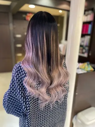 ロング 山口 万綾のヘアスタイル