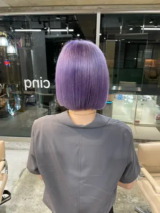 ショート カラー ネイル マツエク・マツパ アイブロウ ⭐ハイトーンブリーチ ミルクティーピンクのヘアスタイル