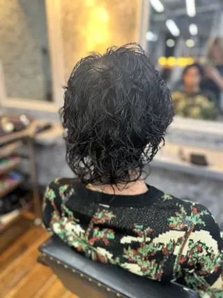 ミディアム パーマ メンズパーマ ハイライトカラーみくのヘアスタイル