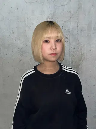 ショート anna 韓国レイヤ ー/ ハッシュカットのヘアスタイル