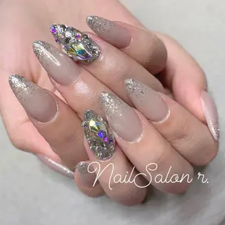 ネイル Nailsalon r.のネイルデザイン