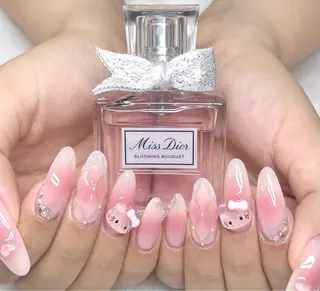 ネイル ChouChou NAIL SALON所属・サキ ChouChouのネイルデザイン