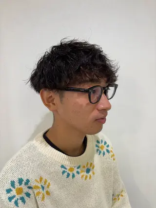 パーマ メンズ メンズパーマ/ スパイキー/フェードのヘアスタイル