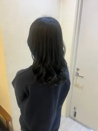 セミロング 🧸秋田 百菜🧸のヘアスタイル