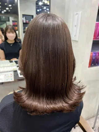 ミディアム カラー ヘアアレンジ SALOWIN Frente店所属・個室で似合わせ好印象 🧡外山弥千代のヘアスタイル