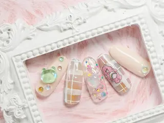 ネイル ビューティーサロン ヘゼリヒのネイルデザイン