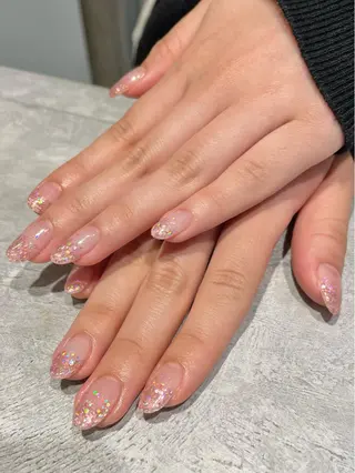 ネイル mamAsIenne所属・深沢 せいなのネイルデザイン