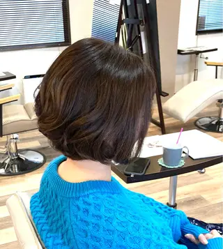 カラー 中野 紹江のヘアスタイル