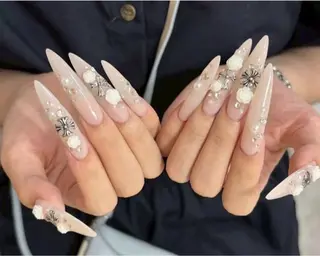 ネイル なな_ CloudyChanのネイルデザイン