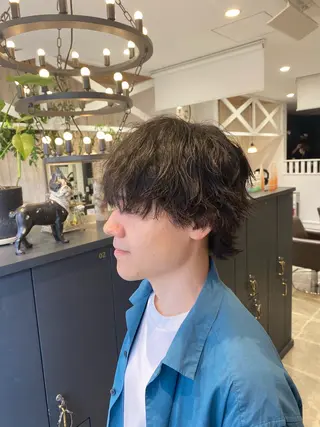 ミディアム パーマ メンズ 柴田 枝利子のヘアスタイル