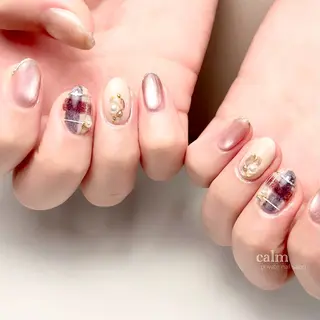 ネイル calm 〔ｶｰﾑ〕のネイルデザイン