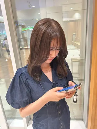 カラー レイヤーカット🌙 堀江里菜のヘアスタイル
