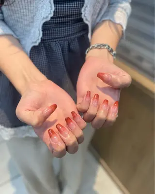 ネイル hina △TRIOSのネイルデザイン