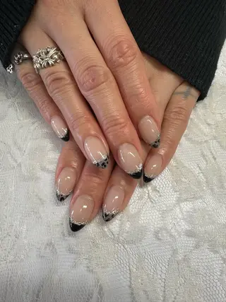 ネイル AOAQUA SHIORIのネイルデザイン