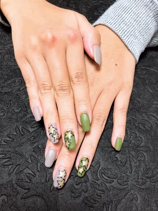 ネイル 辻 依子のネイルデザイン