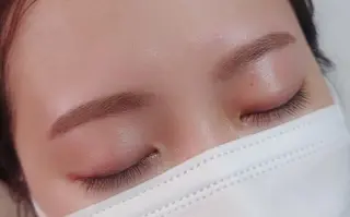 アイブロウ メンズ NAZ eyelash&eyebrow by medical salon所属・NAZ 表参道 Tomokoのマツエク・マツパデザイン