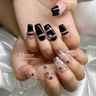 ネイル nailsalon Mirrorのネイルデザイン