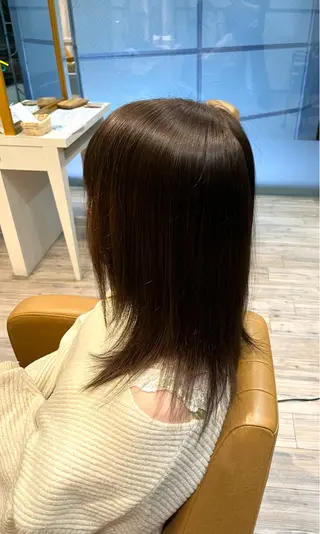 ミディアム ブリーチなしWカラー レイヤー/Rickyのヘアスタイル