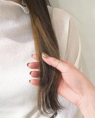 ロング カラー ヘアアレンジ Lien所属・marika  / ボブ・オリーブカラーのヘアスタイル