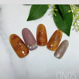 ネイル 園 寛子 （ネイリスト）のネイルデザイン