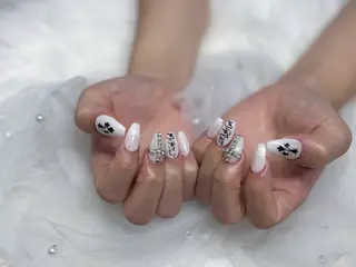 ネイル ANELA ANNAのネイルデザイン