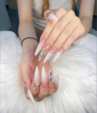 ロング Lee _nailのネイルデザイン