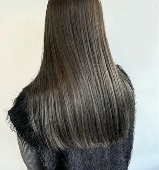 ロング カラー くすみカラー♡ Yuukaのヘアスタイル