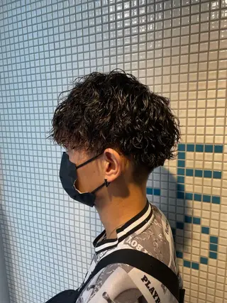 ショート カラー パーマ メンズ 🔥メンズヘア🔥 セヤシュウヘイのヘアスタイル