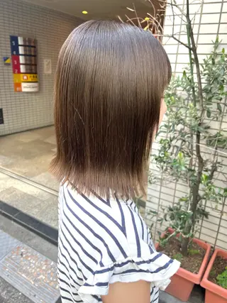 ショート カラー ボブ／ストレート／ 似合わせカラーのヘアスタイル