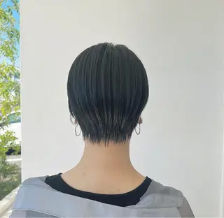 ショート 切りっぱなしボブ 👩🏼ミニボブのヘアスタイル