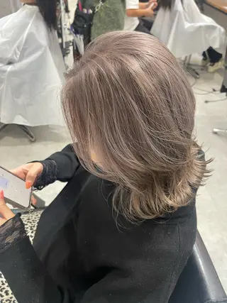 ミディアム カラー 松井那津子 /ハイライトブリーチのヘアスタイル
