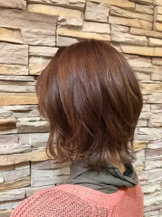 ミディアム 本多 美羽のヘアスタイル