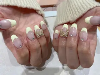 ミディアム Nail  R💫 naoのネイルデザイン