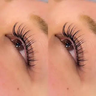 マツエク・マツパ 桑田 新菜のヘアスタイル