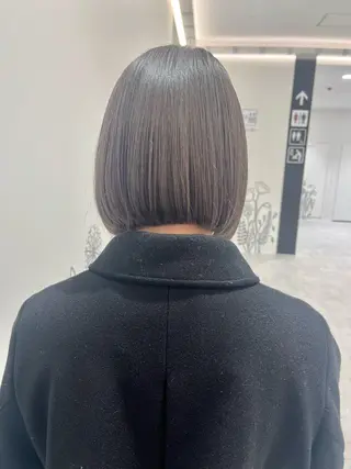 ショート カラー ヘアアレンジ 🌷ボブ/髪質改善 ストレートのヘアスタイル