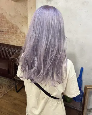 セミロング カラー 遠藤 拓馬のヘアスタイル