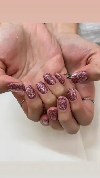 ミディアム MAXKELLY KAORIのネイルデザイン