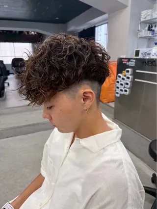 ミディアム カラー パーマ ヘアアレンジ メンズ 💥メンズ特化美容師 "小林 海斗"💥のヘアスタイル