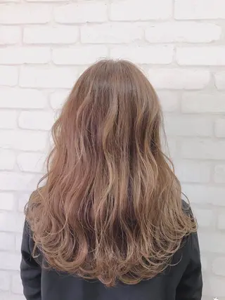 ミディアム 若山 敦のヘアスタイル